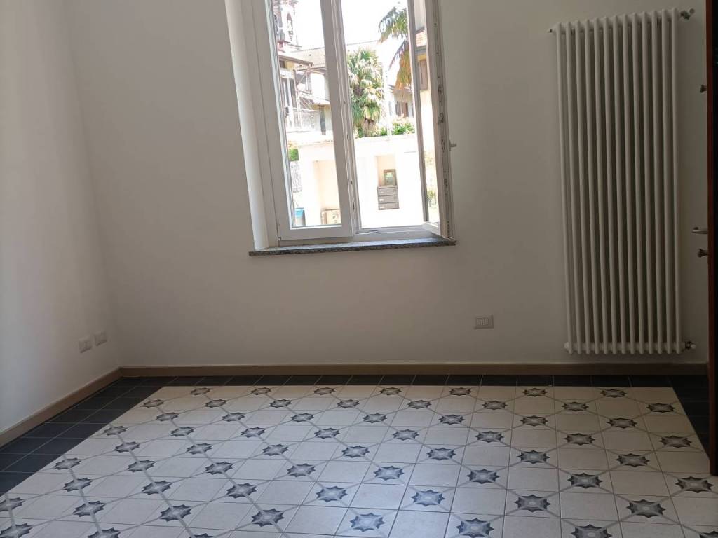 Appartamento a Azzate - Foto 5