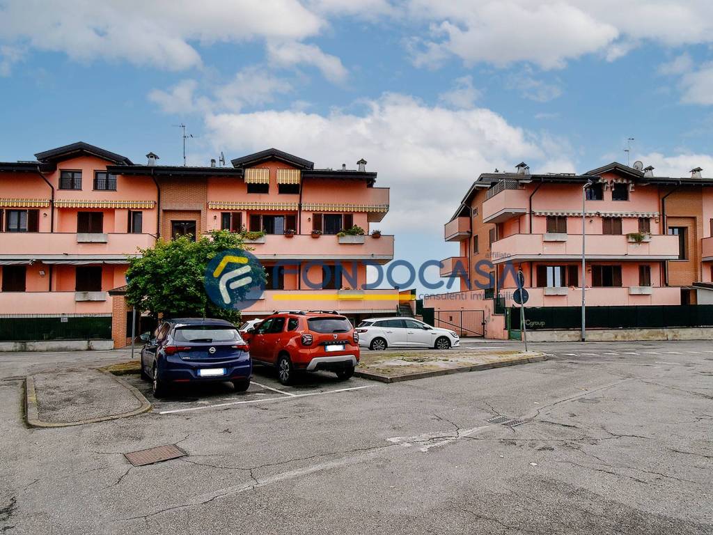 Appartamento a Boffalora d'adda in Via Ca' Rossa, 1 - Foto 2
