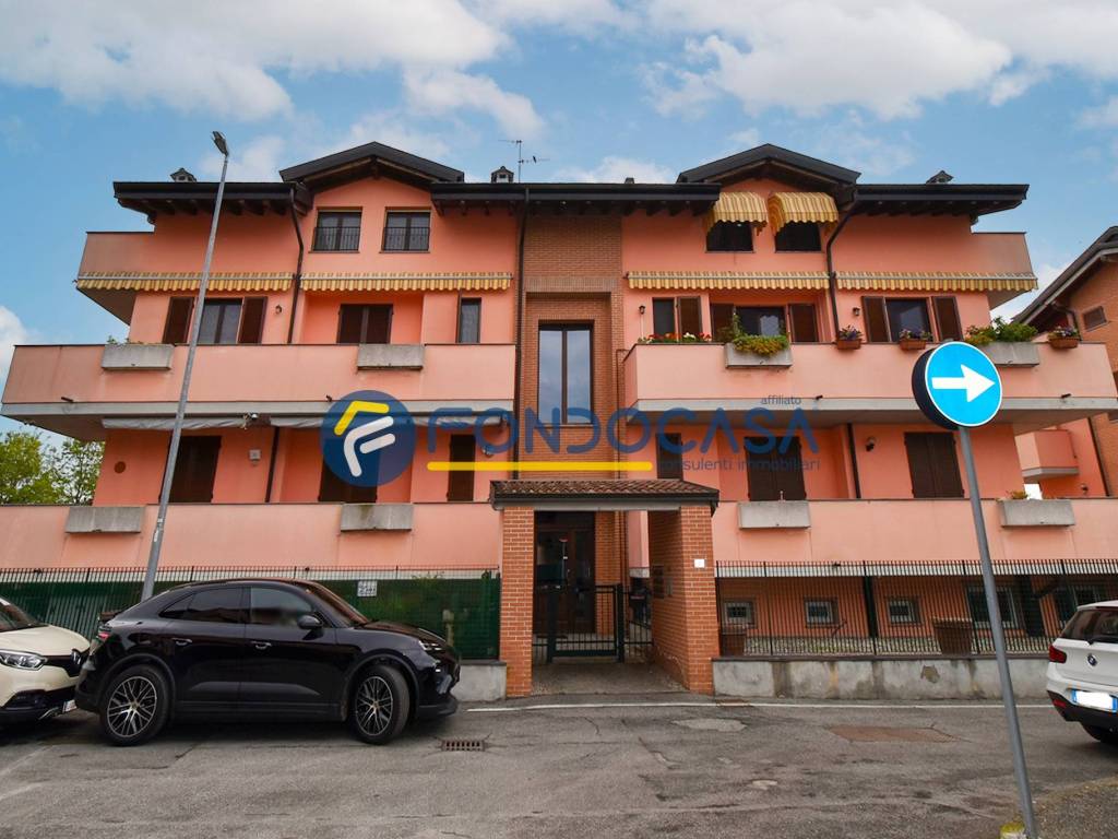 Appartamento a Boffalora d'adda in Via Ca' Rossa, 1 - Foto 4