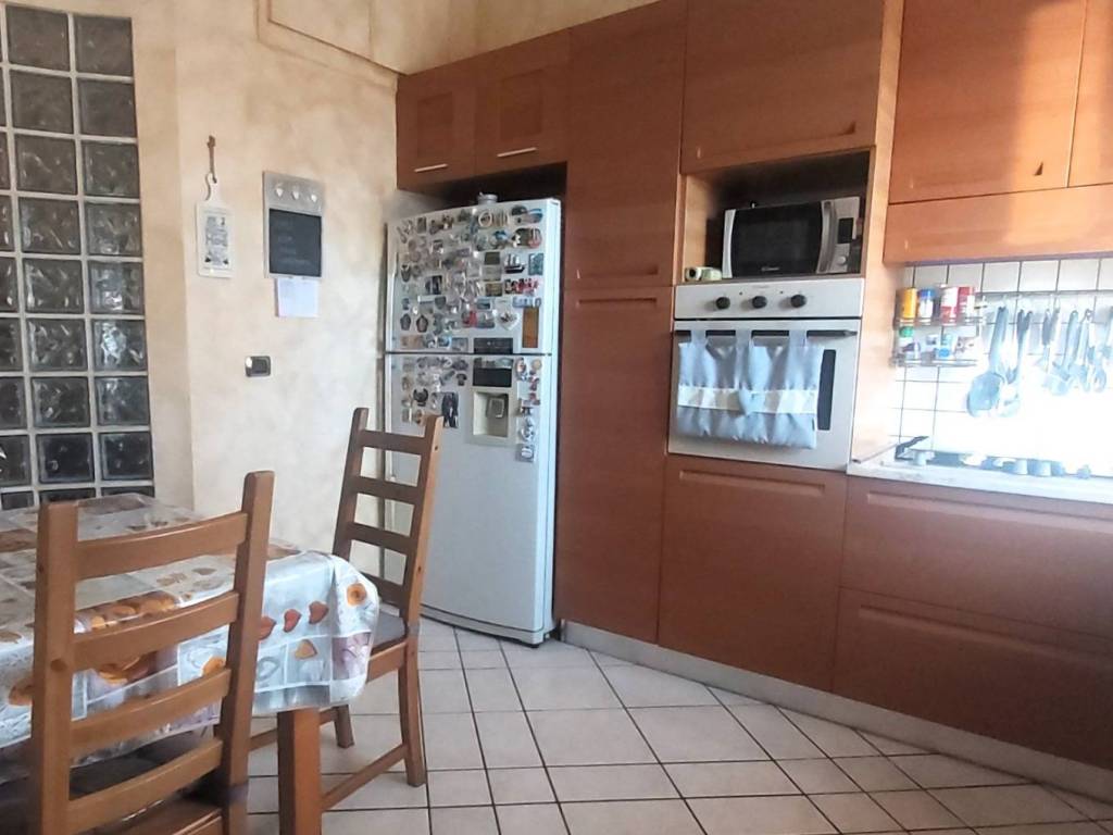 Appartamento a Limbiate in Via Trieste, 12 - Foto 3