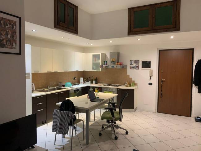 Appartamento a Pavia in Corso Camillo Benso di Cavour, 9 - Foto 2