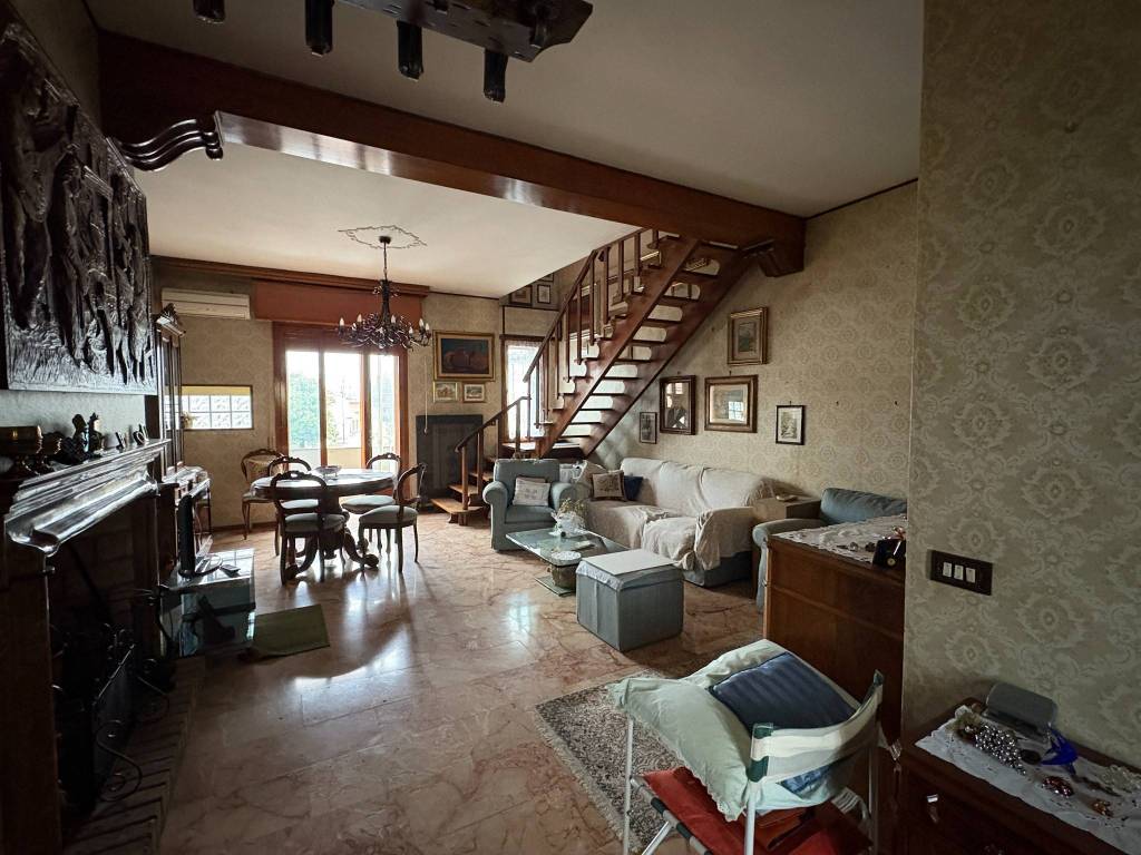 Casa indipendente a Calendasco in Via Giuseppe Verdi - Foto 2