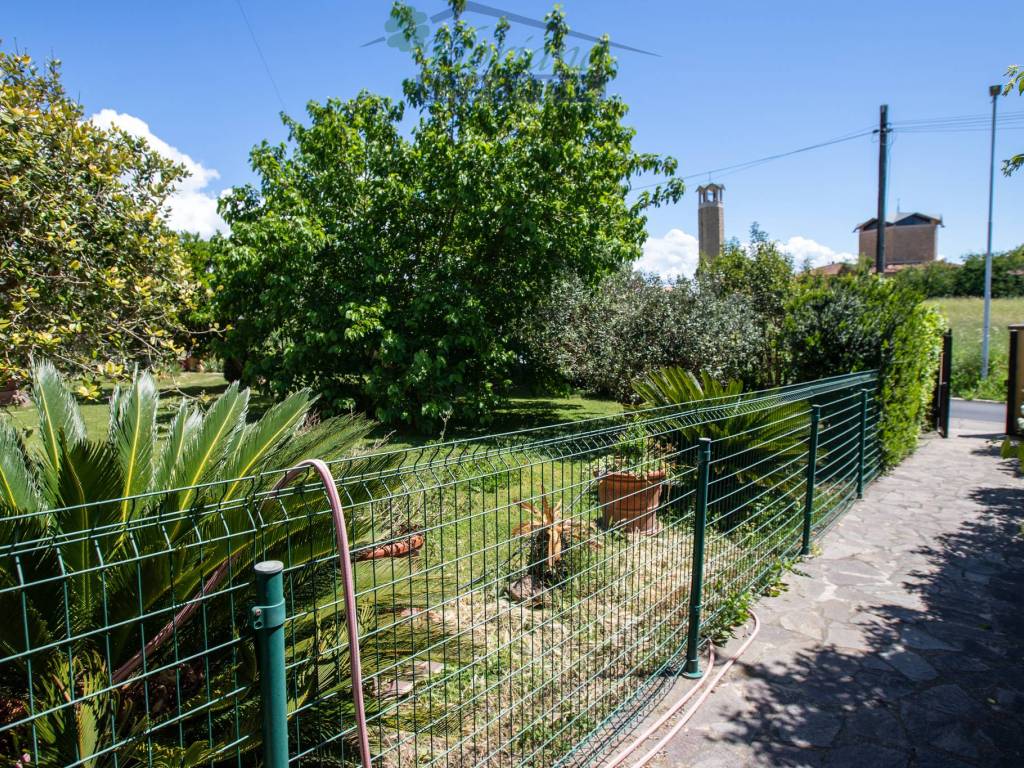 Appartamento a Montalto di castro in Via dei Salici - Foto 5