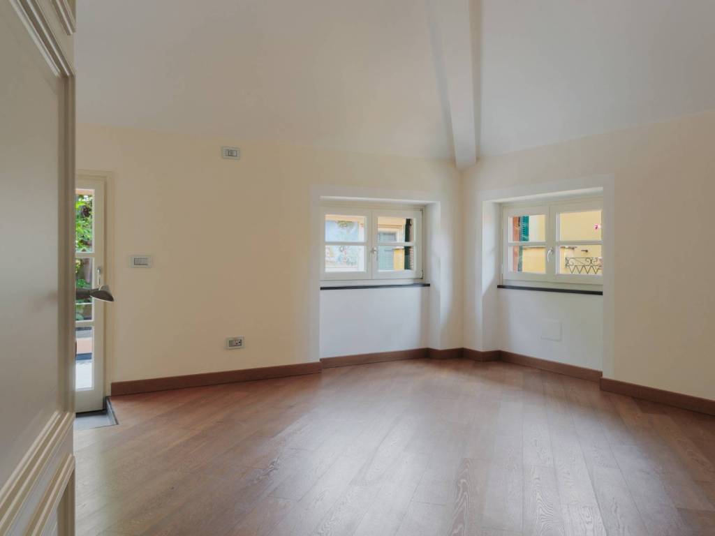 Appartamento a Varazze in Via Luca Corsale, 2 - Foto 3