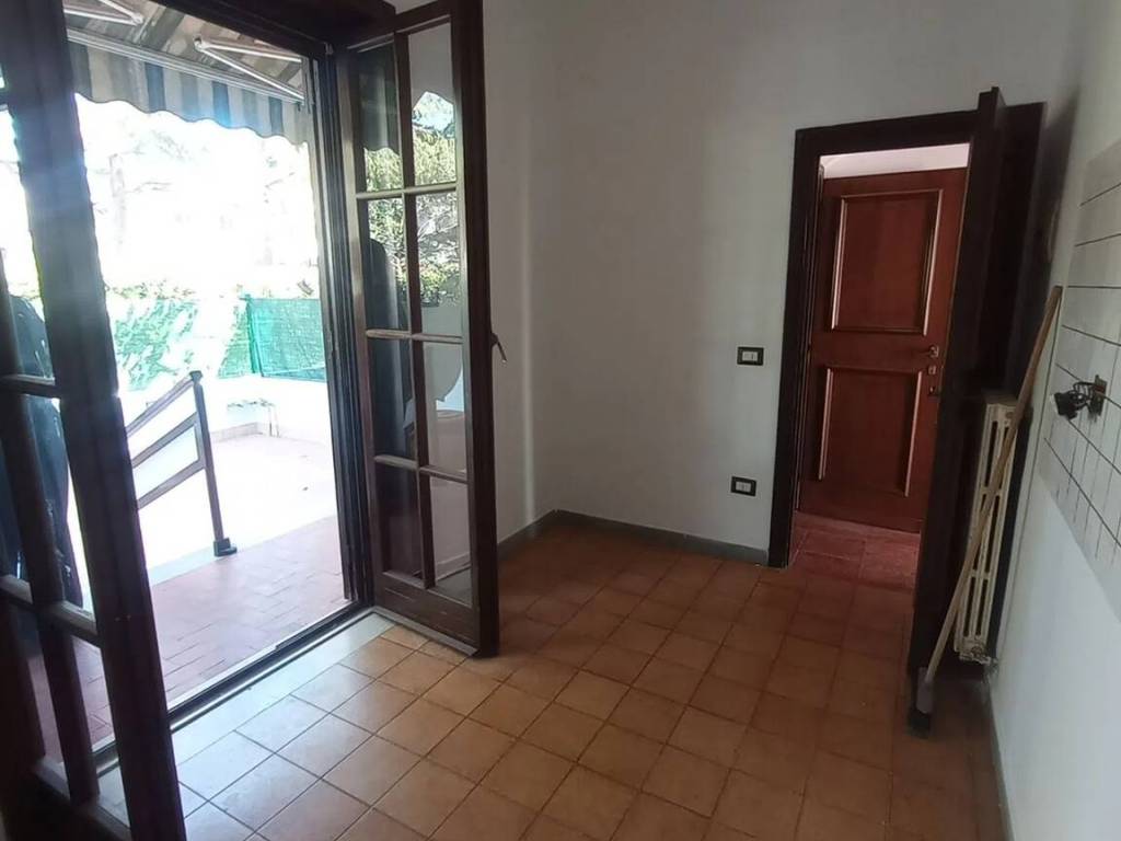 Villa a Formia in Via Pescinola S.N.C. - Foto 5