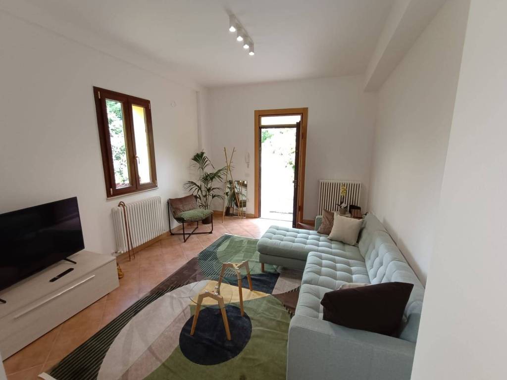 Appartamento a Pesaro in strada pozzetti, 4 - Foto 2