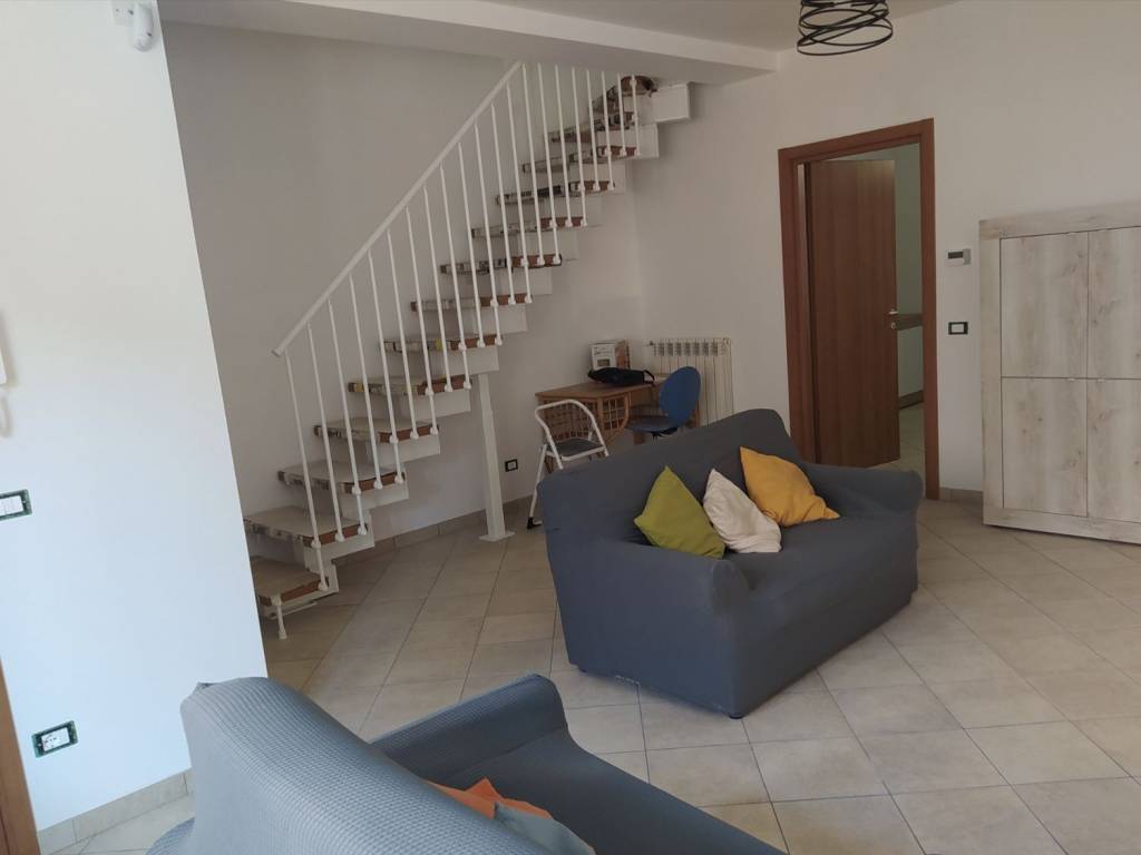 Casa indipendente a L'aquila in Via Centrale - Foto 3