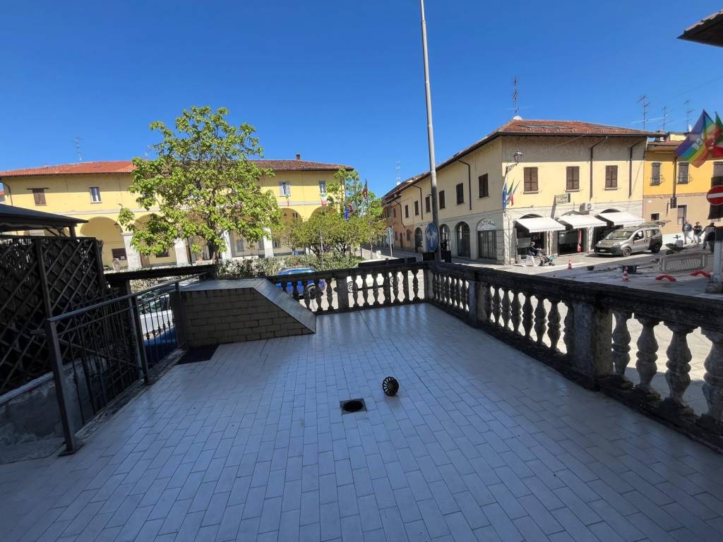 Appartamento a Landriano in Piazza Giuseppe Garibaldi, 2 - Foto 4