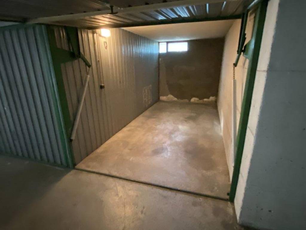 Box / garage a Mariano comense in Via 20 Settembre, 33 - Foto 2