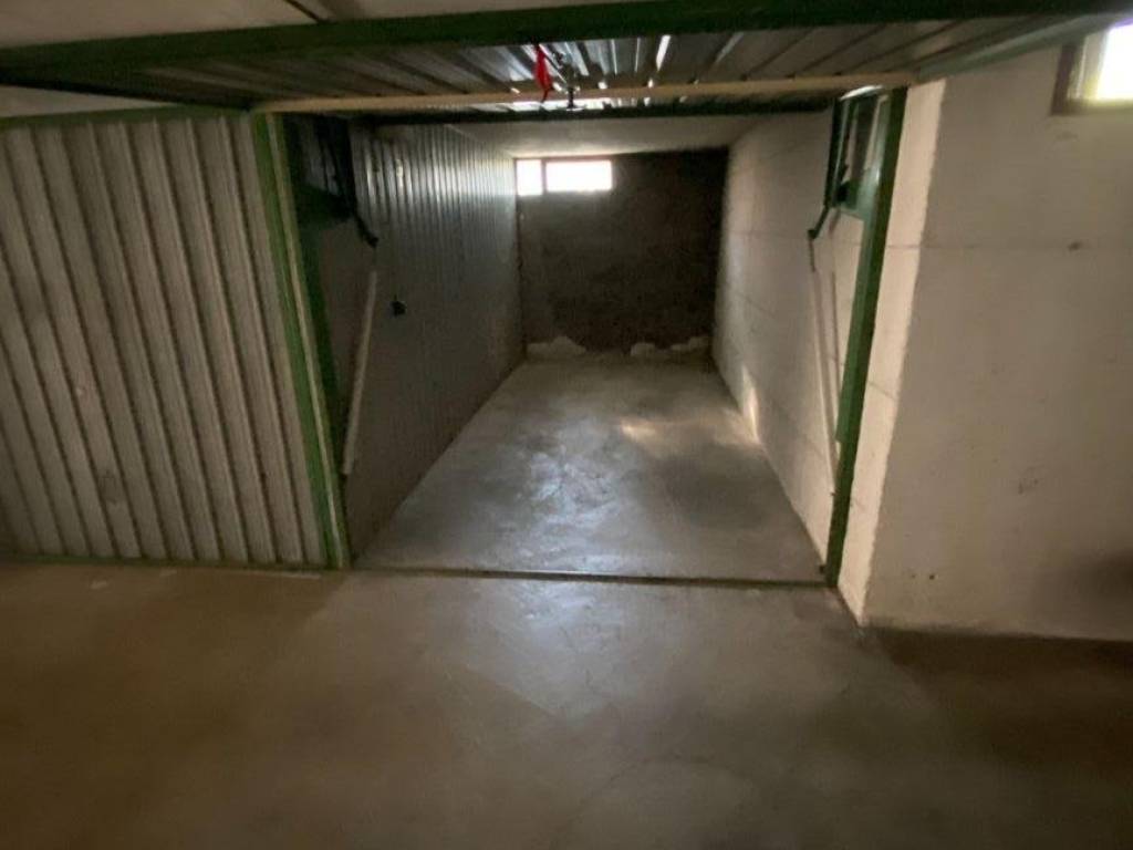 Box / garage a Mariano comense in Via 20 Settembre, 33 - Foto 4