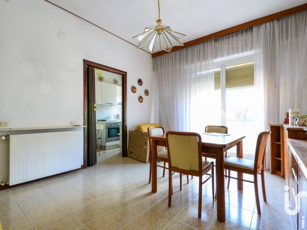 Appartamento a Millesimo in Piazza della Libertà - Foto 2