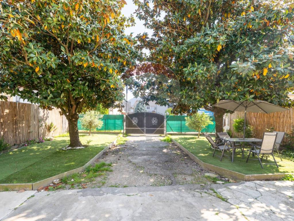 Casa indipendente a Boretto in via Lino Bigliardi, 29 - Foto 2