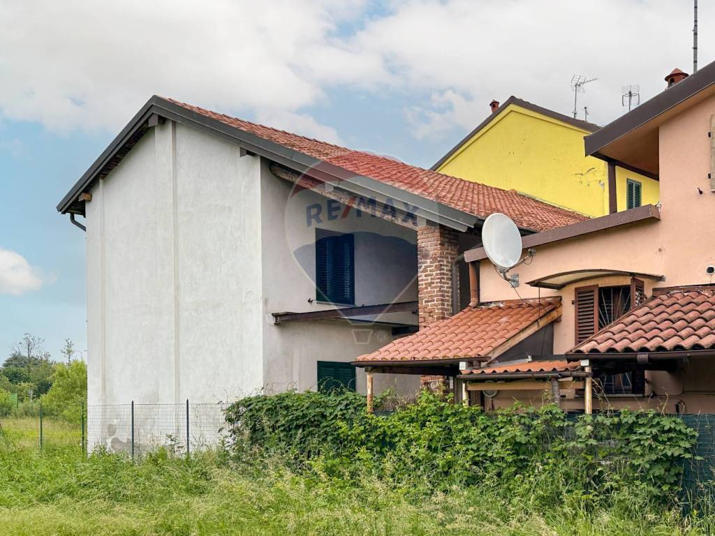 Casa indipendente a Monza in Via Monviso, 10 - Foto 2