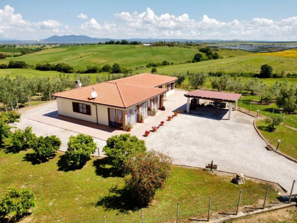 Villa a Montalto di castro in STRADA DI POGGIO FORCONE, 10 - Foto 4