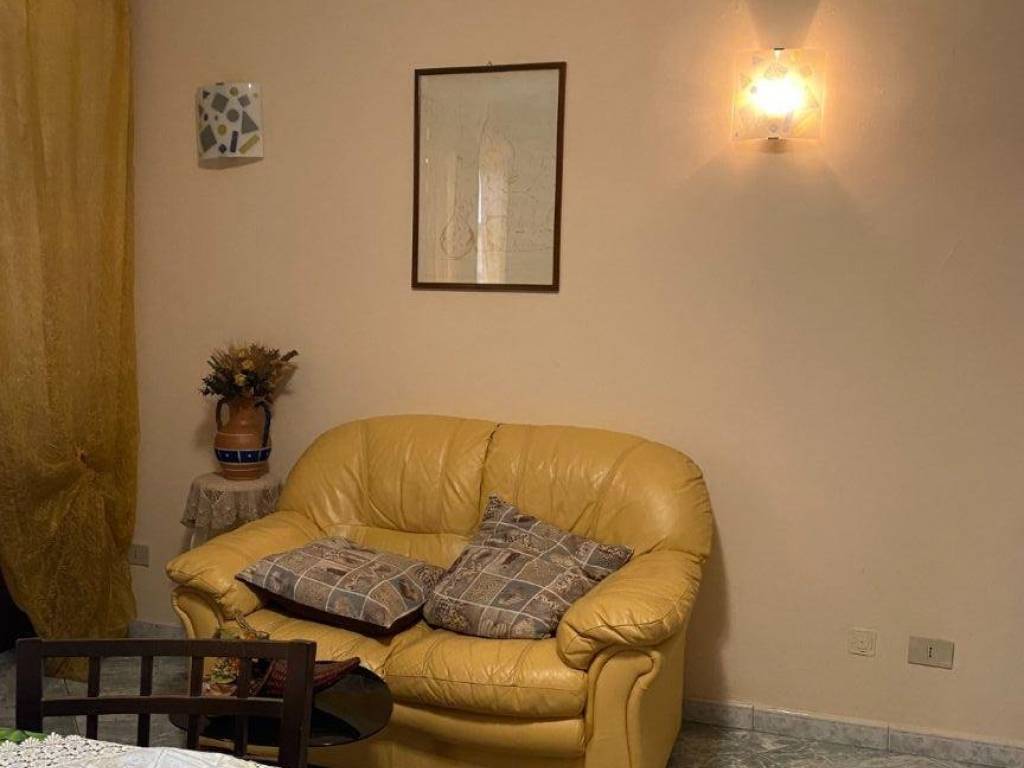 Appartamento a Fondi in Via Virgilio - Foto 5