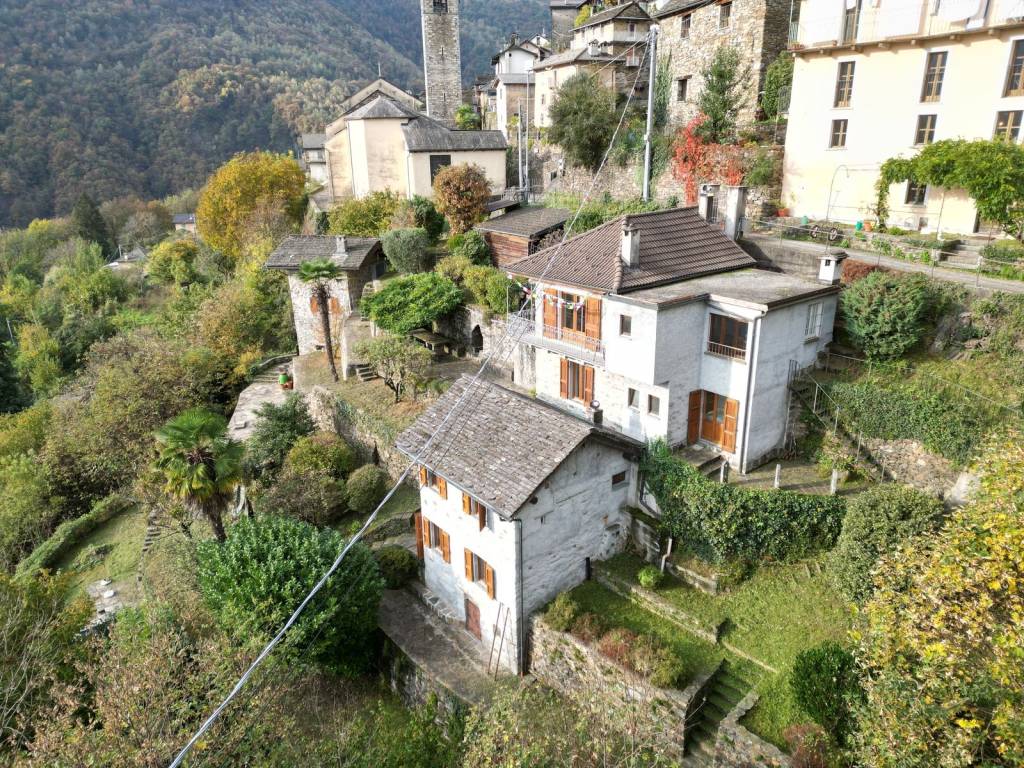 Casa indipendente a Valle cannobina in Via Martiri - Foto 3
