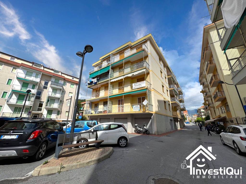 Appartamento a Pietra ligure in Via Genova, 25 - Foto 3