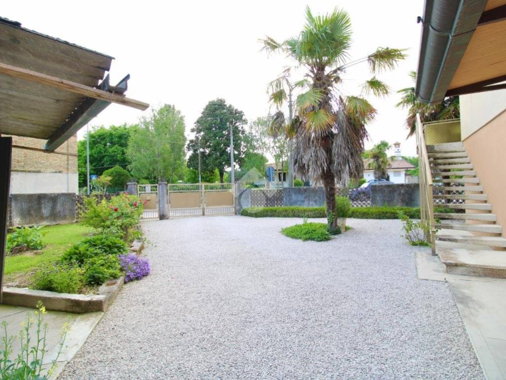 Casa indipendente a Porpetto in Via Aldo Moro, 14 - Foto 3