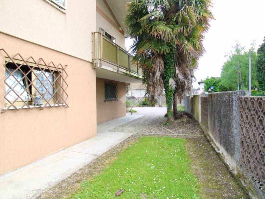 Casa indipendente a Porpetto in Via Aldo Moro, 14 - Foto 4