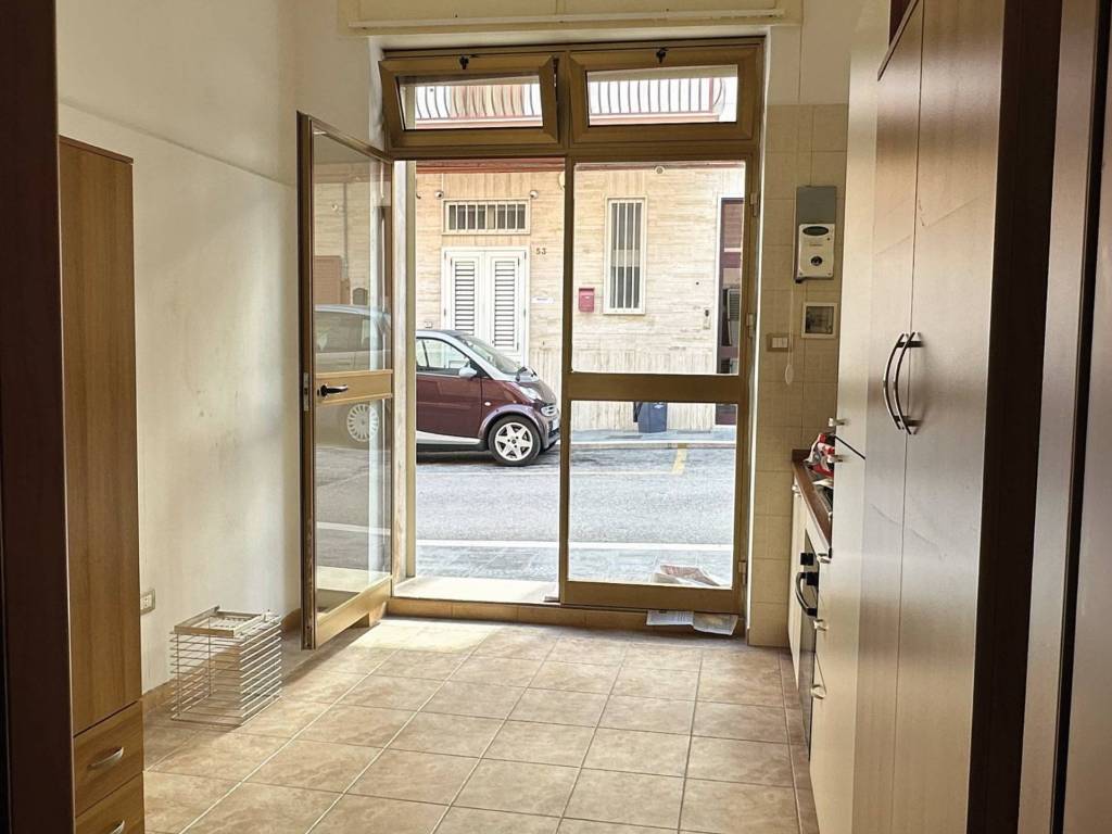 Appartamento a Manfredonia in Via San Domenico Savio - Foto 2