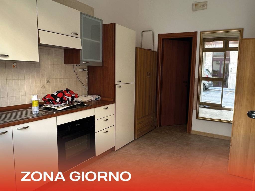 Appartamento a Manfredonia in Via San Domenico Savio - Foto 3