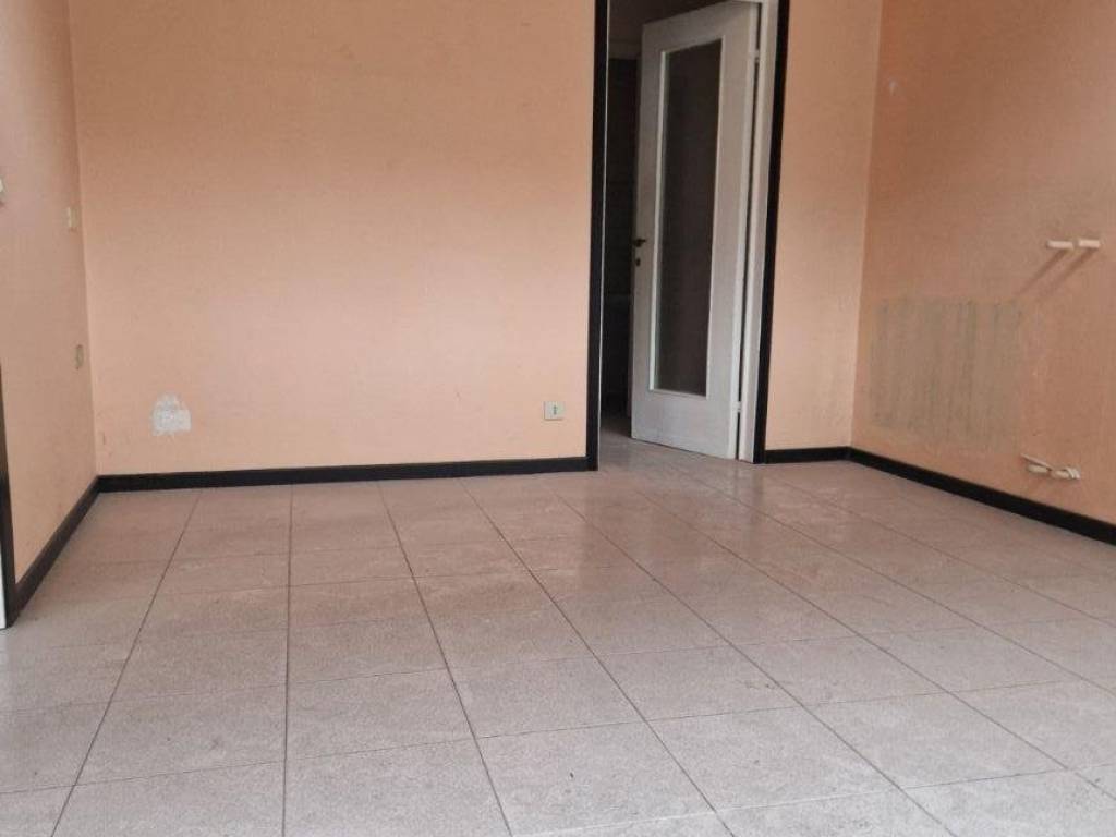 Immobile a Cardano al campo in Via Giuseppe Garibaldi, 37 - Foto 2