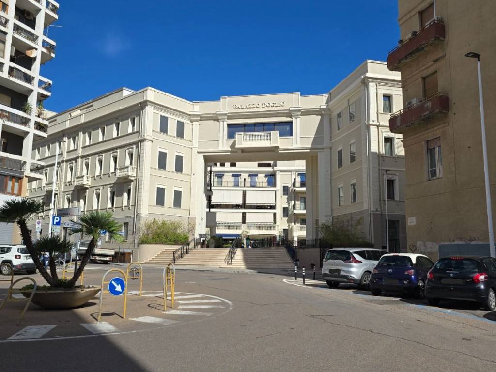 Palazzo / stabile a Cagliari in Via Nuoro - Foto 3