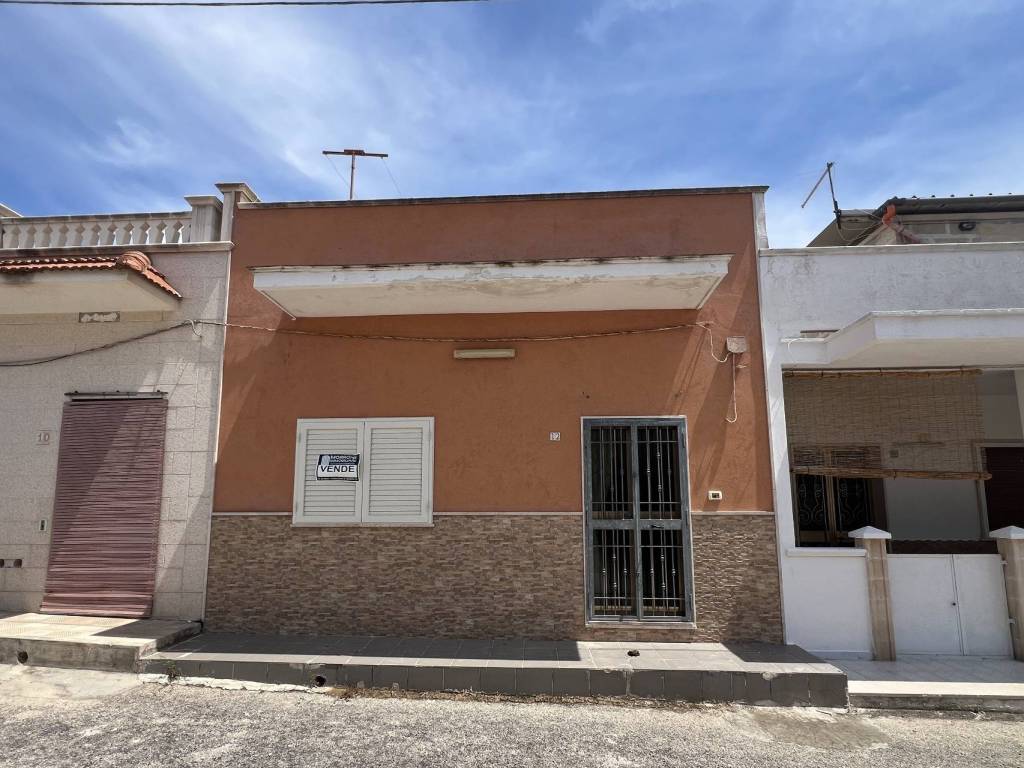 Casa indipendente a Manduria in Via dei Faggi, 10 - Foto 2