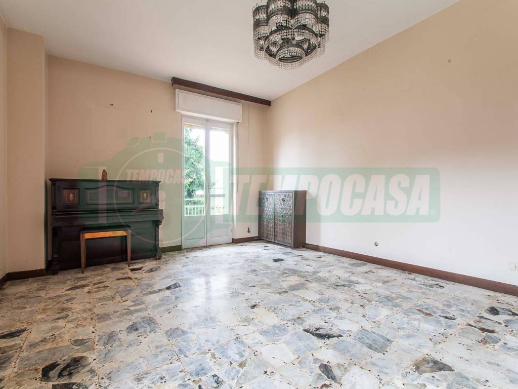 Appartamento a Tradate in Via Carlo Rossini, 57 - Foto 4