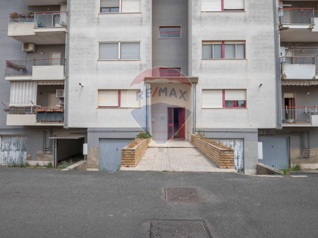 Appartamento a Caltagirone in via fisicara, 1 - Foto 3