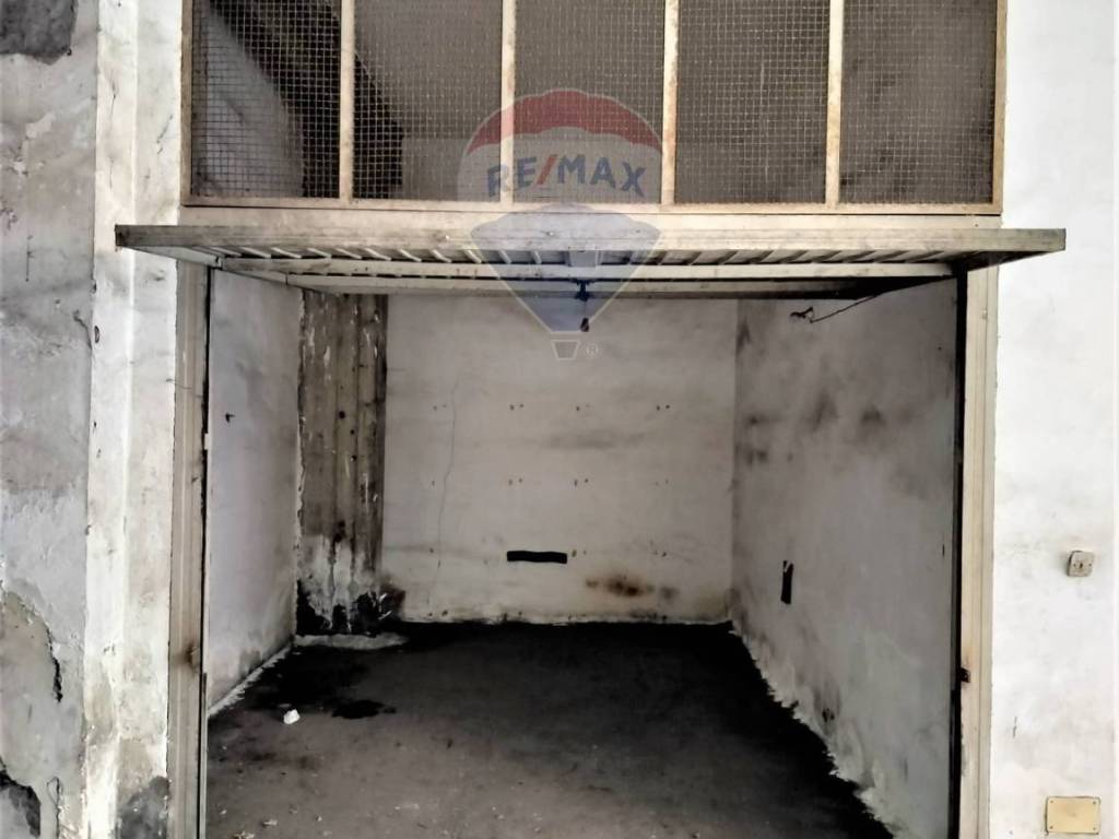 Box / garage a Catania in Via Cesare Vivante, 90 - Foto 3