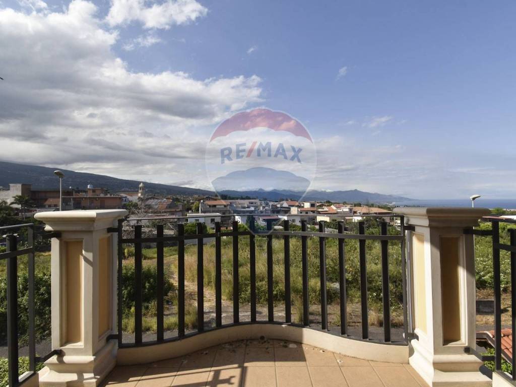 Appartamento a Giarre in Via Angelina Damiani Lanza, 26 - Foto 5