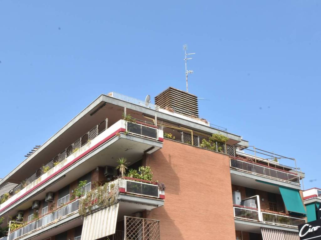 Appartamento a Roma in Via Vincenzo Ussani - Foto 3