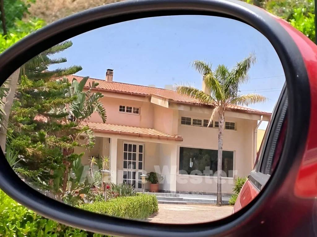 Villa a Termini imerese in Contrada San Girolamo S.N.C. - Foto 1