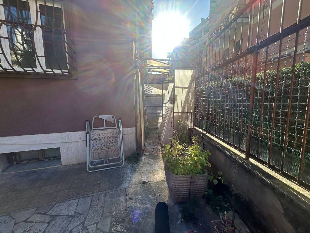 Appartamento a Roma in Viale del Lido - Foto 4