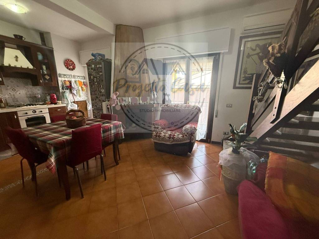 Appartamento a Genzano di roma in Via Ferruccio Parri - Foto 4