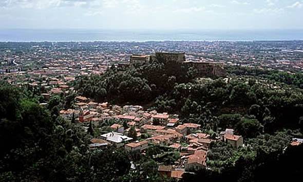 Appartamento a Massa in Via dei Colli - Foto 2