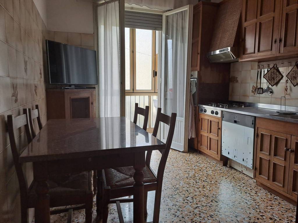 Appartamento a Scandicci in Via Raffaello Sanzio, 17 - Foto 4