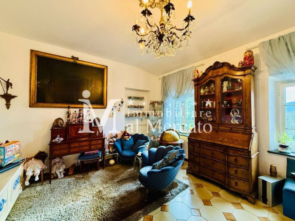 Appartamento a Lucca in Via delle Pierone, , 207 - Foto 3