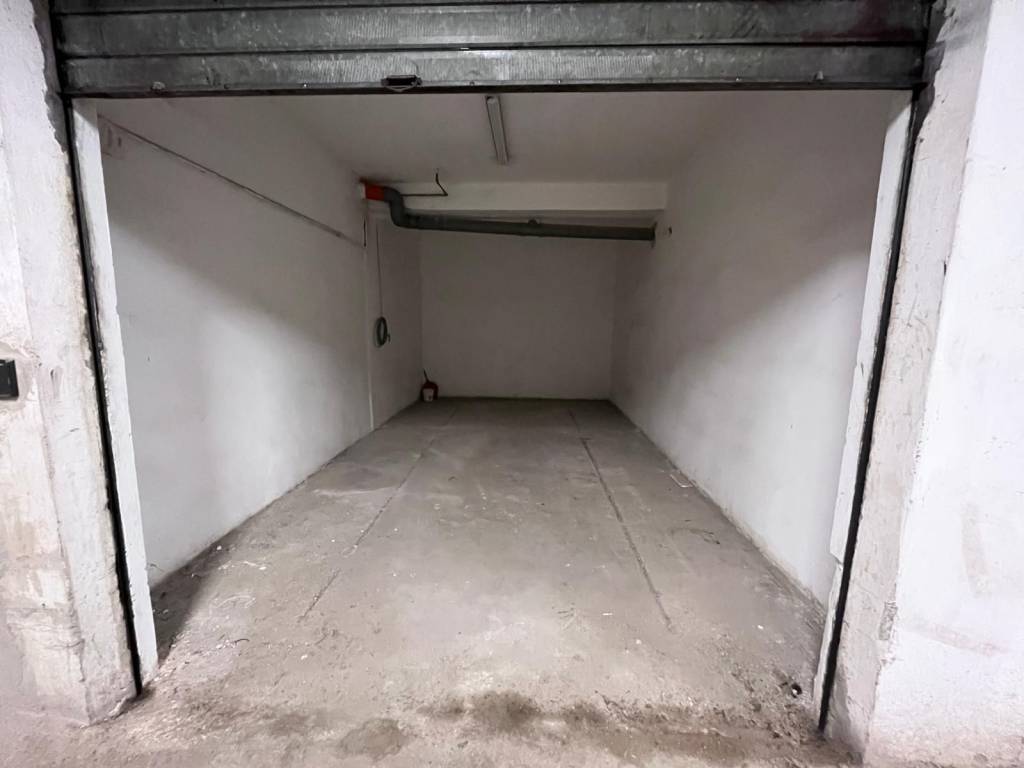 Box / garage a Termoli in Via Duca degli Abruzzi - Foto 3