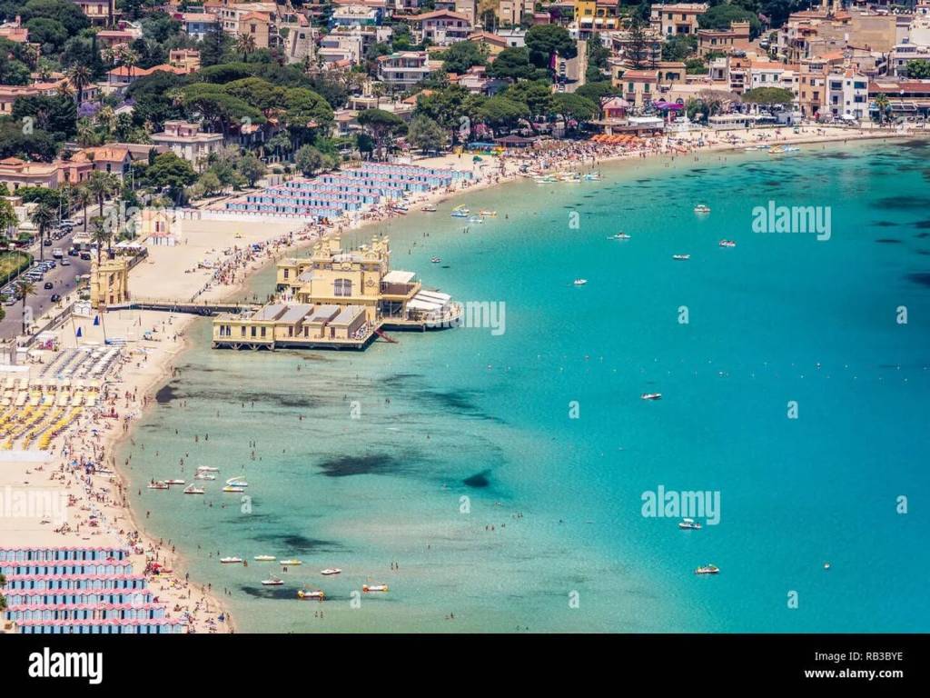 Villa a Palermo in Viale Margherita Di Savoia No Number - Foto 4