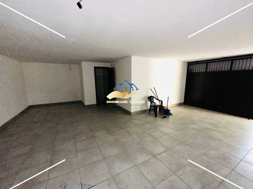 Box / garage a Casteldaccia in Via Pietro Nenni, 59 - Foto 5