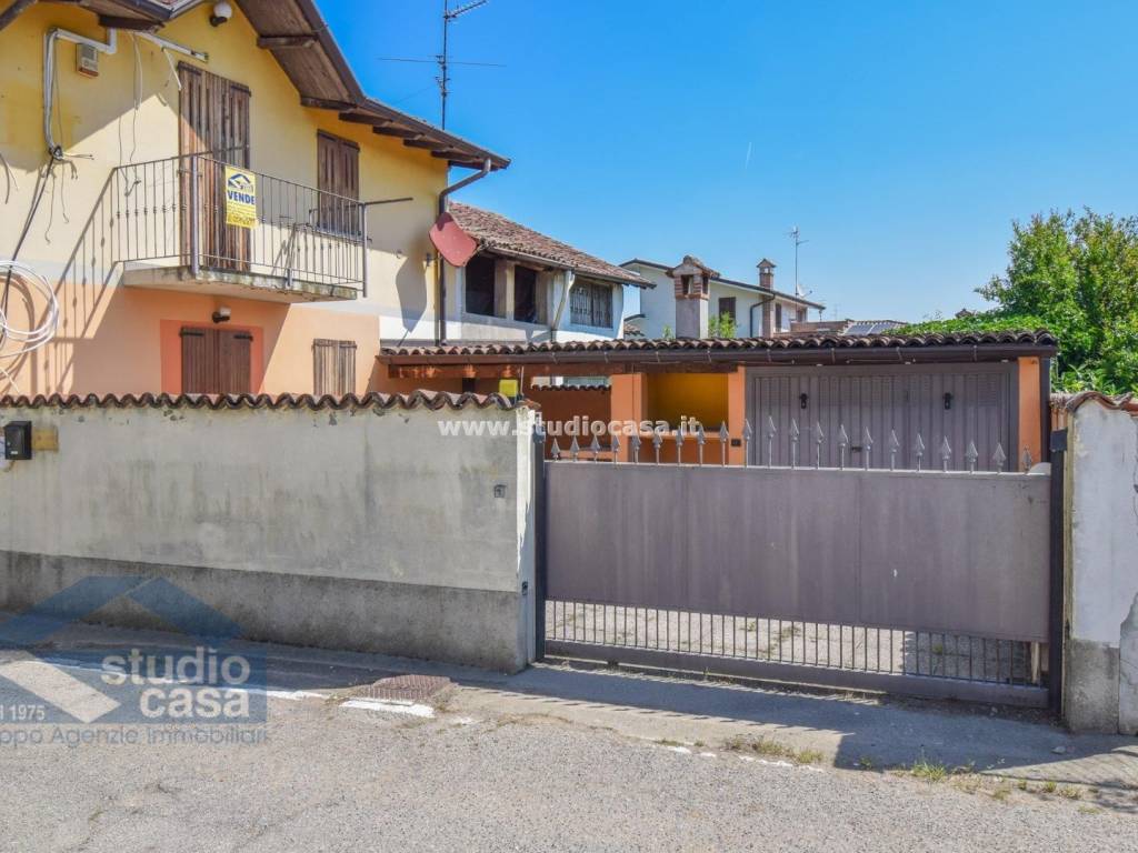 Casa indipendente a Livraga in VIA SAN LAZZARO,21 - Foto 3