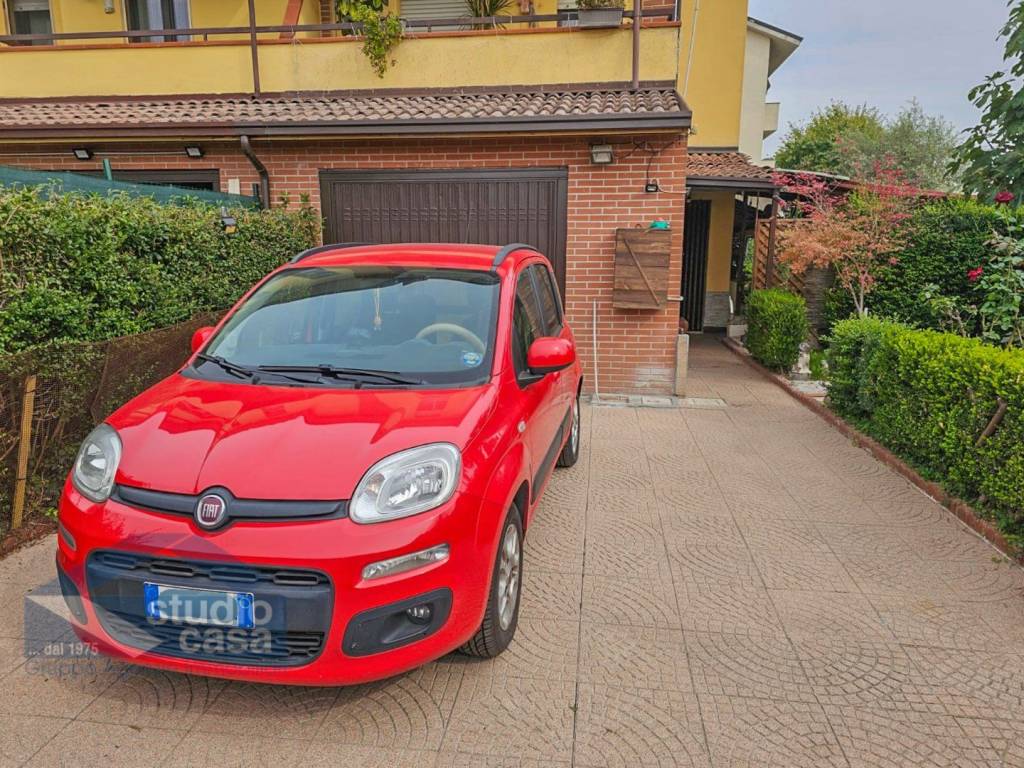 Villetta a schiera a Tavazzano con villavesco in VIA LUIGI EINAUDI, 1 - Foto 5