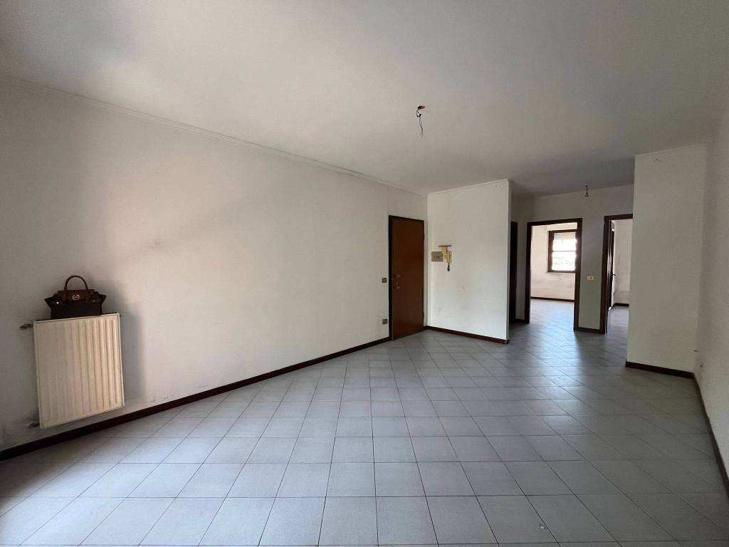 Appartamento a Aprilia in Via Belgio, 23 - Foto 2
