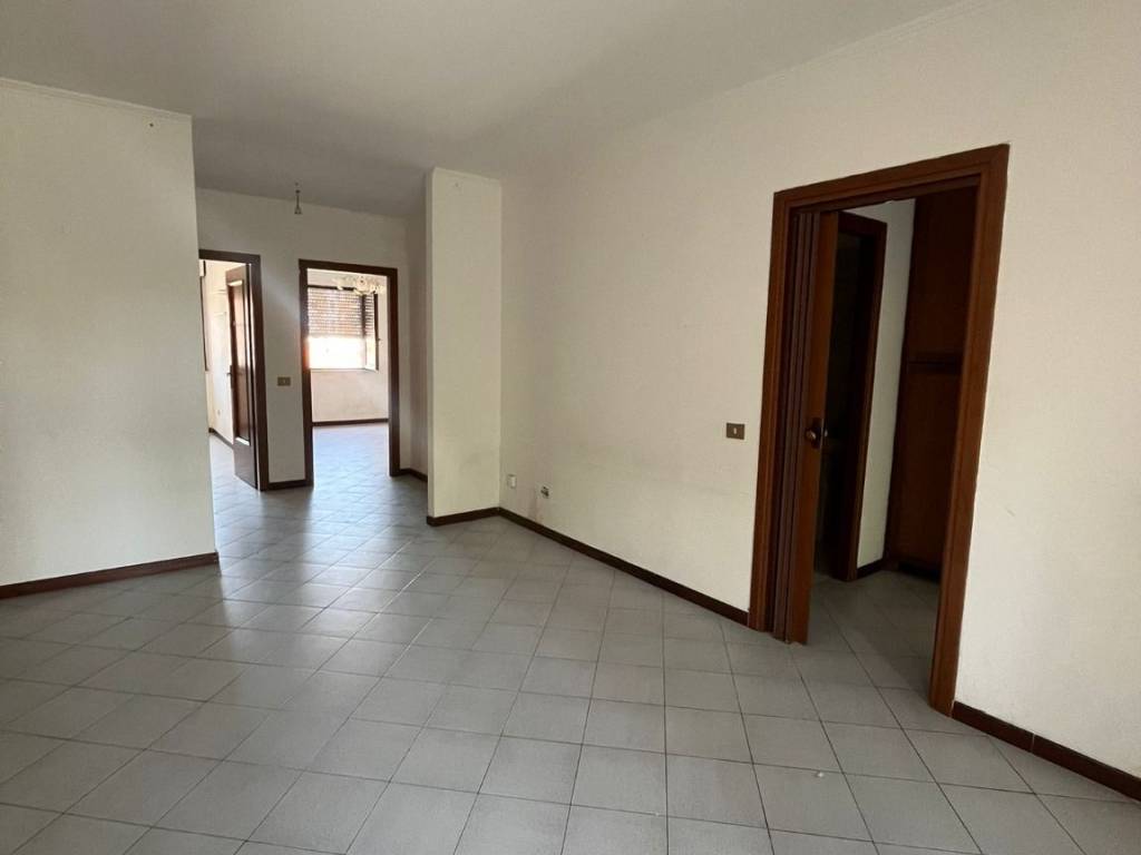Appartamento a Aprilia in Via Belgio, 23 - Foto 4