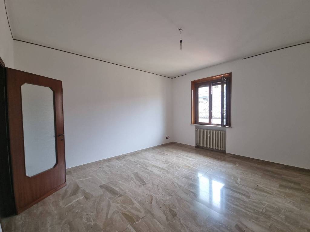 Appartamento a Cremona in Via Ferrante Aporti, 8 - Foto 3