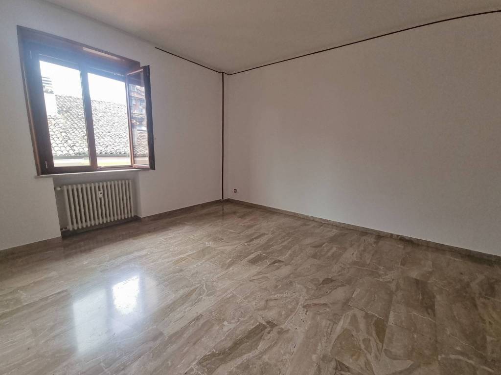 Appartamento a Cremona in Via Ferrante Aporti, 8 - Foto 4