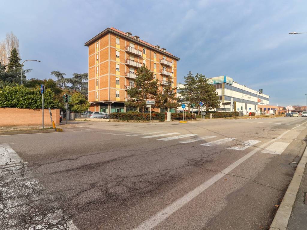 Appartamento a Cento in Via Bologna, 5 - Foto 2