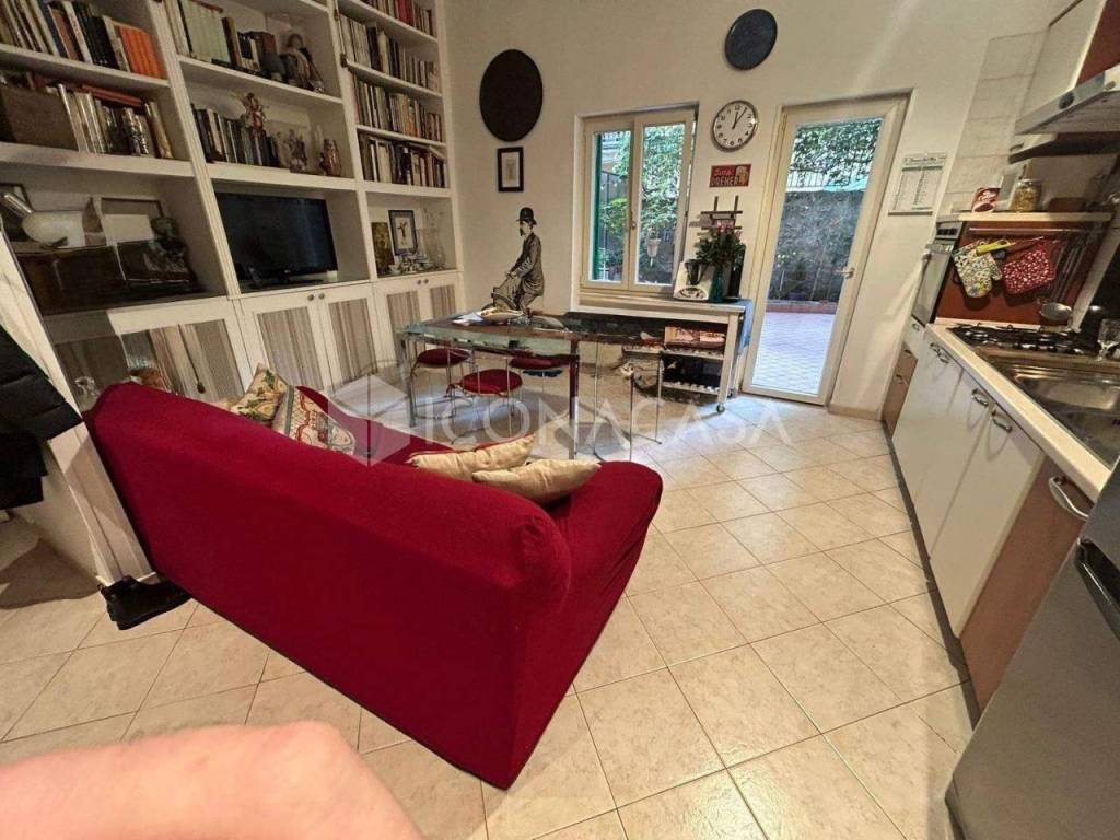 Appartamento a Napoli in Vico delle Nocelle - Foto 2